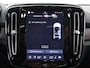 Volvo C40 Recharge Core 69 kWh | SOH 95% | Trekhaak | warmtepomp | Navigatie | Stoel/Stuurverwarming |  Apple Carplay/Android Auto | 20" Lichtmetalen Velgen |