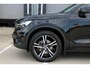 Volvo XC40 2.0 T4 R-Design | Premium audio by Harman Kardon | Verwarmbare voorstoelen | Trekhaak