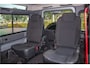 Land Rover Defender 2.4 TD 90 Station Wagon, Carplay, Trekhaak, DAB+, Airco, Bluetooth, ABS.
