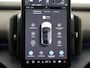 Volvo EX30 Twin Motor Performance Plus 69 kWh | SOH 96% | Navigatie | Harman / Kardon | Parkeercamera | DAB | Apple Carplay / Android Auto | Led Koplampen |