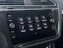 Volkswagen Tiguan 1.5 TSI ACT Highline Business R | R-Line | Trekhaak | Navigatie | Stoelverwarming | Apple Carplay | Android Auto | Achteruitrijcamera |