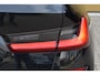BMW 3-Serie Touring 330i High Exe * M-Sport * Panoramadak * Head-up * Sfeerverlichting * Camera *