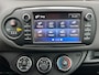 Toyota Yaris 1.5 VVT-i Dynamic 5drs - Full Map Navi | cruise control | sensoren | trekhaak | bluetooth | All Season banden