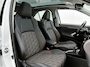 Toyota Yaris Cross 1.5 Hybrid Executive | Navigatie | Panoramadak | 360 Camera | PDC | BLS | Head-up |