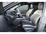 Jeep Compass First Edition 74 kWh Tot 8 Jaar Garantie! Premium + Convience Pack | Vol-Leder | Warmtepomp | Adaptive Cruise | Massage | Elektr. Achterklep | !!