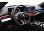 BMW 5-Serie Touring 530e xDrive 300 PK M Sport Pro Edition PHEV, Panoramadak, Trekhaak, H/K Sound, Head-Up