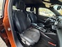 Peugeot 2008 1.2T 130pk GT Pack | Climate control | Navigatie | 18" Lm velgen | Camera | Stoelverwarming | Adaptieve cruise