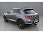 Volkswagen T-Roc 1.5 TSI Sport | Trekhaak | Virtual Cockpit | Camera | Stoelverwarming | Adaptive Cruise | Rijklaarprijs