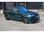 Land Rover Range Rover Sport P575 SVR | UNIEK! | SVO RACING GREEN | 24'' VOSSEN | 4X STOELVERKOELING | DEALER ONDH | HUD | ELEK TREKHAAK |
