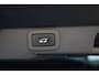 Land Rover Range Rover Sport P575 SVR | UNIEK! | SVO RACING GREEN | 24'' VOSSEN | 4X STOELVERKOELING | DEALER ONDH | HUD | ELEK TREKHAAK |