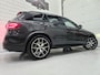 Mercedes-Benz GLC 300e 4-MATIC AMG | PANO| AIRMATIC | Night Pakket | Keyless | CARPLAY | Trekhaak
