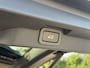 Land Rover Discovery 2.0 Sd4 HSE Luxury 7p. Bomvol Opties Leer Pano Cruise Trekhaak Nieuwe Motor
