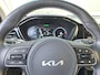 Kia Niro EV e-Niro ComfortLine 64 kWh | SOH: 97,1% | Warmtepomp | 3 Fase | Climate | Stoelverwarming | Adaprtive CC | Camera |