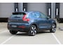 Volvo EX40 Single Motor Extended Range Plus 82 kWh | Trekhaak | Verwarmbare voorstoelen en stuurwiel | Premium audio by Harman Kardon | Keyless | Adaptieve cruise control Warmtepomp