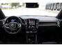 Volvo EX40 Single Motor Extended Range Plus 82 kWh | Trekhaak | Verwarmbare voorstoelen en stuurwiel | Premium audio by Harman Kardon | Keyless | Adaptieve cruise control Warmtepomp