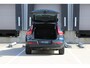 Volvo EX40 Single Motor Extended Range Plus 82 kWh | Trekhaak | Verwarmbare voorstoelen en stuurwiel | Premium audio by Harman Kardon | Keyless | Adaptieve cruise control Warmtepomp