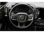Volvo EX40 Single Motor Extended Range Plus 82 kWh | Trekhaak | Verwarmbare voorstoelen en stuurwiel | Premium audio by Harman Kardon | Keyless | Adaptieve cruise control Warmtepomp