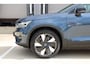 Volvo EX40 Single Motor Extended Range Plus 82 kWh | Trekhaak | Verwarmbare voorstoelen en stuurwiel | Premium audio by Harman Kardon | Keyless | Adaptieve cruise control Warmtepomp