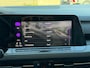 Volkswagen Golf 1.5 eTSI R-Line 150 PK DSG | Panorama | IQ-Light | Black Style | Sfeerverlichting | 19 Inch | DCC | Blind Spot