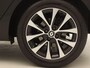 Renault Clio TCe 90 Techno | EASY LINK navigatie met Apple CarPlay & Android Auto | Climate Control | Privacy glass | Lichtmetalen velgen | Metaalkleur | Parkeersensoren achter met camera |