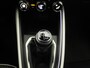 Renault Clio TCe 90 Techno | EASY LINK navigatie met Apple CarPlay & Android Auto | Climate Control | Privacy glass | Lichtmetalen velgen | Metaalkleur | Parkeersensoren achter met camera |