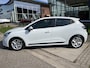 Renault Clio 1.6 E-Tech Hybrid 140PK / Dealer onderhouden / Automaat / Trekhaak / Airco / Cruise /
