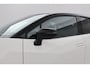 Toyota C-HR / C-HR+ 2.0 Plug-in Hybrid 220 Dynamic | Trekhaak | Warmtepomp | Dodehoek detectie | Stoel-/stuurverwarming | Apple Carplay / Android Auto | Keyless | Parkeersensoren voor/achter | 18 inch