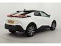 Toyota C-HR / C-HR+ 2.0 Plug-in Hybrid 220 Dynamic | Trekhaak | Warmtepomp | Dodehoek detectie | Stoel-/stuurverwarming | Apple Carplay / Android Auto | Keyless | Parkeersensoren voor/achter | 18 inch