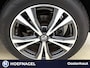 Nissan Qashqai 1.2 N-Connecta | Cruise control | Navigatie | 360° camera | Panoramadak | Parkeersensoren