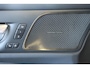 Volvo V60 T8 Plug-in hybrid AWD Plus Dark | Trekhaak | Panoramadak | Verwarmbare voorstoelen, achterbank en stuurwiel | Head-up display | 360 graden camera | Premium audio by Harman Kardon | Apple carplay/Android auto | Keyless |