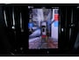 Volvo V60 T8 Plug-in hybrid AWD Plus Dark | Trekhaak | Panoramadak | Verwarmbare voorstoelen, achterbank en stuurwiel | Head-up display | 360 graden camera | Premium audio by Harman Kardon | Apple carplay/Android auto | Keyless |