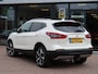 Nissan Qashqai 1.3 DIG-T Tekna + | Panorama | Leder | Trekhaak | Bose Audio | Camera's |