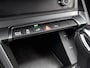Audi Q3 45 TFSI e S-line Automaat | Adaptive Cruise | Stoelverwarming | CarPlay | Side Assist | Parkeersensoren