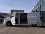 Ford E-Transit Custom 340 L2H1 Limited 71 kWh 218PK 2x Schuifdeur PRO Power VOL Leder 2300KG Trekgewicht Adaptieve Cruise 360 Camera Navi Stoelverwarming Carplay Blind-Spot *Nieuw*