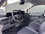 Ford E-Transit Custom 340 L2H1 Limited 71 kWh 218PK 2x Schuifdeur PRO Power VOL Leder 2300KG Trekgewicht Adaptieve Cruise 360 Camera Navi Stoelverwarming Carplay Blind-Spot *Nieuw*