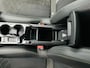 Peugeot e-2008 EV GT Pack 50 kWh Soh 100% | Alcantara bekleding | Achteruitrijcamera | Keyless entry & start | Stoelverwarming | Adeptieve cruise control | Led verlichting interieur | Apple carplay & Android auto
