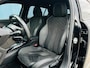 Peugeot e-2008 EV GT Pack 50 kWh Soh 100% | Alcantara bekleding | Achteruitrijcamera | Keyless entry & start | Stoelverwarming | Adeptieve cruise control | Led verlichting interieur | Apple carplay & Android auto