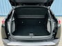 Peugeot e-2008 EV GT Pack 50 kWh Soh 100% | Alcantara bekleding | Achteruitrijcamera | Keyless entry & start | Stoelverwarming | Adeptieve cruise control | Led verlichting interieur | Apple carplay & Android auto
