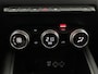 Renault Captur 1.6 E-Tech PHEV 160 Intens Automaat | Apple CarPlay | Navi | Camera | Trekhaak |