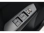 Toyota RAV4 2.5 Hybrid AWD Style Trekhaak | Dodehoek detectie | JBL | Navigatie | Stoel-/stuurverwarming | 360 camera | Keyless | Adaptive Cruise | Leder/alcantara | LED | 18 inch