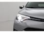 Toyota RAV4 2.5 Hybrid AWD Style Trekhaak | Dodehoek detectie | JBL | Navigatie | Stoel-/stuurverwarming | 360 camera | Keyless | Adaptive Cruise | Leder/alcantara | LED | 18 inch