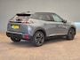 Peugeot e-2008 EV GT 54 kWh Panorama Dak | Camera Rondom | Alcantare/Leer | Elek. Stoel met Massage | 18" Lichtmetaal | Stoelverwarming | Achteruitrijcamera | Afwijkende dakkleur | Airco (automatisch)