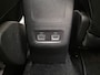 Peugeot e-2008 EV GT 54 kWh Panorama Dak | Camera Rondom | Alcantare/Leer | Elek. Stoel met Massage | 18" Lichtmetaal | Stoelverwarming | Achteruitrijcamera | Afwijkende dakkleur | Airco (automatisch)