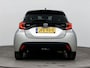 Toyota Yaris 1.5 Hybrid 115 Dynamic | Dodehoek detectie | Parkeersensoren voor/achter | Stoel-/stuurverwarming | Apple Carplay / Android Auto | Keyless | Adaptive Cruise | Clima | Camera | 16 inch