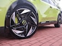 Abarth 600e 600 54kWh 280PK Scorpionissima, Rijklaarprijs | 20 inch wielen | Sabelt Sportstoelen | Camera | Navigatie | DAB+
