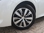 Peugeot 208 Active PureTech 75pk, Rijklaarprijs, Parkeerhulp Navigatie LED Verlichting