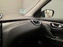 Nissan Qashqai 1.3 DIG-T Premium Edition 19" Lichtmetaal | Lederen Bekleding | Trekhaak | Panorama Dak | Elek. Stoelen | Camera Rondom | Cruise | Navigatie  | Airco (automatisch) | Apple Carplay/Android Auto|telefoonintegratie premium | Chroom delen exterieur