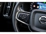 Volvo XC40 2.0 B4 Plus Dark | Trekhaak | Lichtmetalen Velgen 19 inch | All-Season banden | Harman Kardon Audio | Achteruitrijcamera | Parkeersensoren | Keyless Entry | Elektrische Achterklep | Elektrisch Verstelbare Voorstoelen | Stoelverwarming | Google Navigatie | Apple Carplay | Android Auto