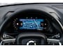 Volvo XC40 2.0 B4 Plus Dark | Trekhaak | Lichtmetalen Velgen 19 inch | All-Season banden | Harman Kardon Audio | Achteruitrijcamera | Parkeersensoren | Keyless Entry | Elektrische Achterklep | Elektrisch Verstelbare Voorstoelen | Stoelverwarming | Google Navigatie | Apple Carplay | Android Auto