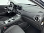 Hyundai Kona Electric EV FASHION 64 kWh | FACELIFT MODEL! | DODEHOEK DETECTIE | PDC | 3 FASE | WARMTEPOMP | CAMERA | CLIMA | CRUISE ADAPT. | NAVI | PRIVACY GLASS | DAKRAILING | APPLE CAR PLAY & ADROID AUTO |